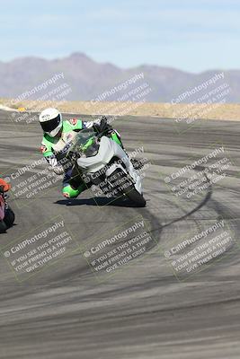 media/Nov-16-2025-Race Pace (Sun) [[8c5fa54630]]/Verified Riders/1-Turns 9 and 10 (925am)/